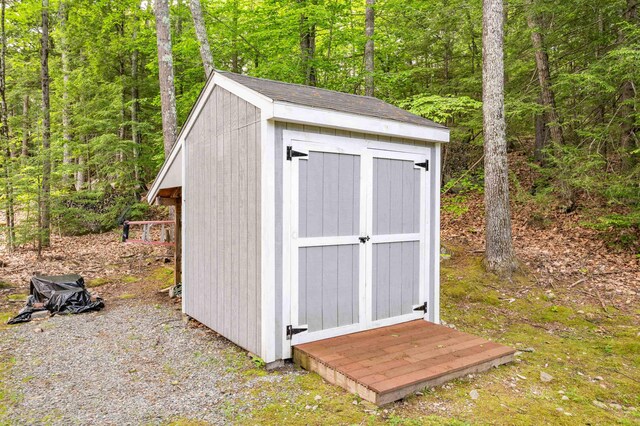 25 Kasey Dr, Milford, NH 03055