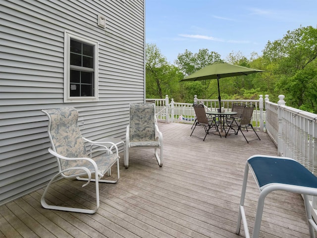 1851 York Street Ext, Poultney, VT 05764 - deck with outdoor dining area