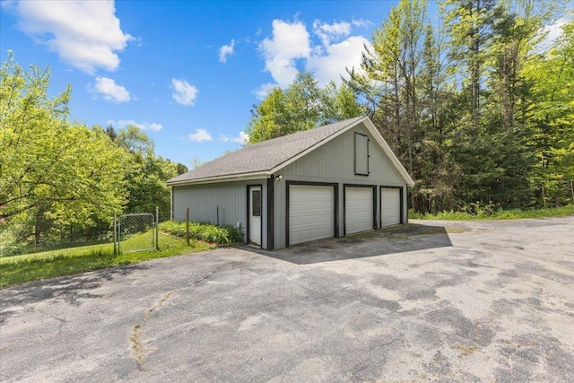 354 Falls Bridge Rd, Williamstown, VT 05679 - detached garage with a gate