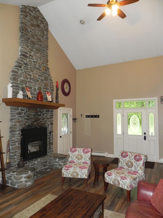 1782 Old Creamery Rd, Williston, VT 05495 - living room with high vaulted ceiling, wood finished floors, and plenty of natural light