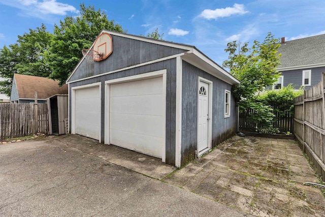 247 Prospect St, Manchester, NH 03104 - view of detached garage