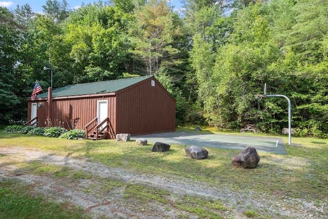 25 Hilltop Dr, Newbury, NH 03255 - view of outdoor structure with entry steps and a wooded view