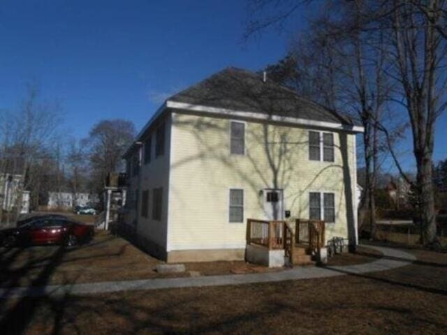 35-37 Courtland St, Nashua, NH 03060 - view of home's exterior