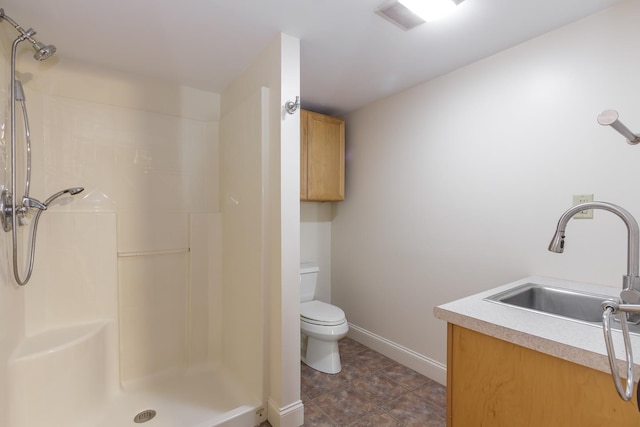 38 Howard Hill Rd, Jaffrey, NH 03452 - full bathroom featuring a shower, vanity, toilet, and baseboards