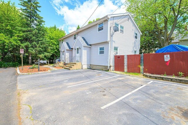 37 Branch St, Manchester, NH 03103