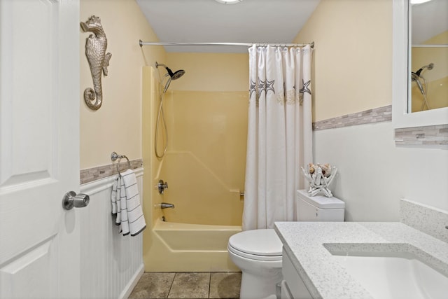 415 Ocean Blvd Unit 2B, Hampton, NH 03842 - bathroom featuring shower / bathtub combination with curtain, toilet, and vanity