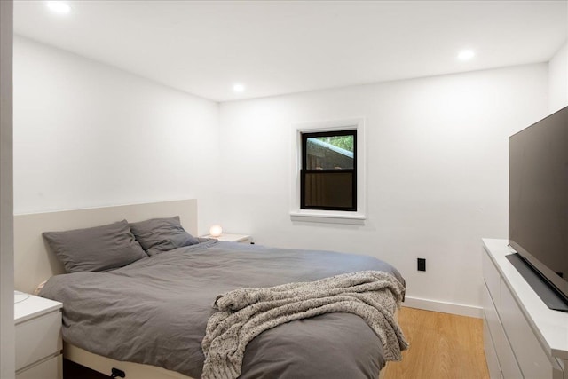 135 Governor Peck Rd, Jericho, VT 05465 - bedroom featuring light wood-style flooring, recessed lighting, and baseboards