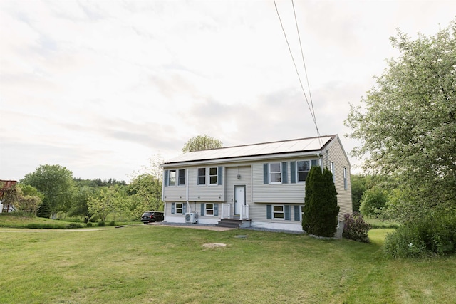 62 Indigo Hill Rd, Somersworth, NH 03878 - bi-level home with a front lawn