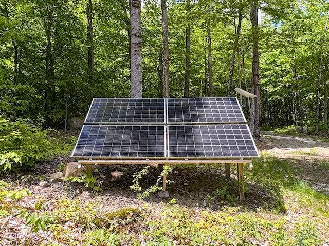 2554 Hurricane Mountain Rd, Conway, NH 03813 - exterior view of a forest