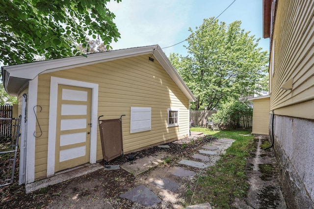 998 Merrill St, Manchester, NH 03103