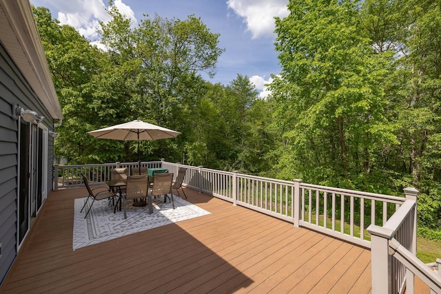 3 Evergreen Way E, Kingston, NH 03827 - wooden deck with outdoor dining area