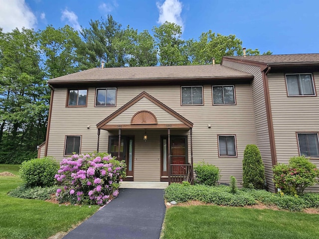 302 Eastview Dr, Wilton, NH 03086 - multi unit property with a porch and a front yard