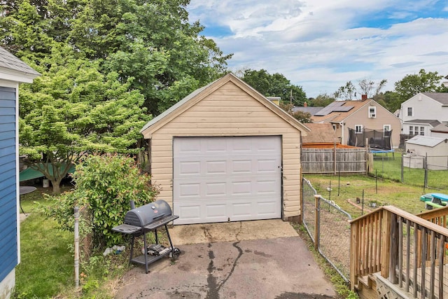 146 Anthony St, Manchester, NH 03103 - detached garage with asphalt driveway