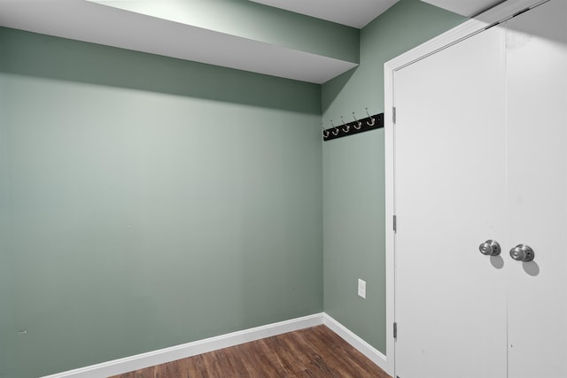33 Thatcher Way, Barrington, NH 03825 - mudroom featuring dark wood-type flooring and baseboards