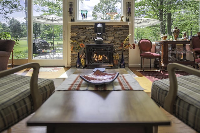 16 Carleton Way, Hales Location, NH 03860 - view of living area