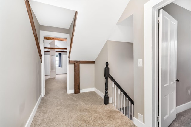 9 Grove Rd, Lyndeborough, NH 03082 - corridor with an upstairs landing, carpet, vaulted ceiling, and baseboards