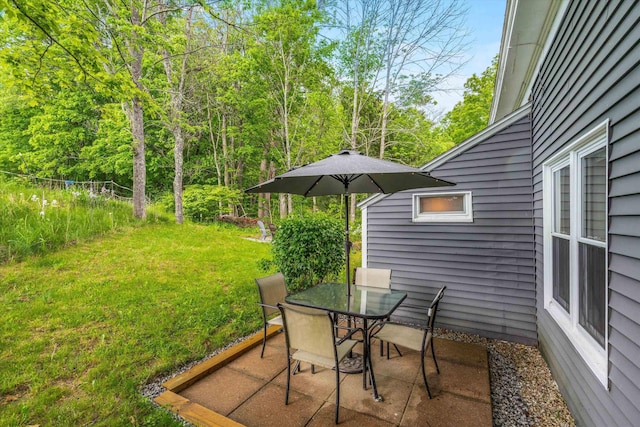 9 Grove Rd, Lyndeborough, NH 03082 - view of patio with outdoor dining space