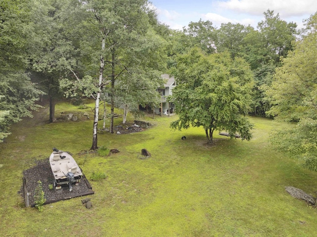263 Old Post Rd, Newbury, NH 03255 - view of green lawn