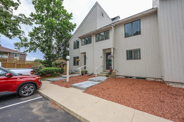 65 Victoria St Unit 8, Manchester, NH 03104 - multi unit property featuring entry steps and uncovered parking