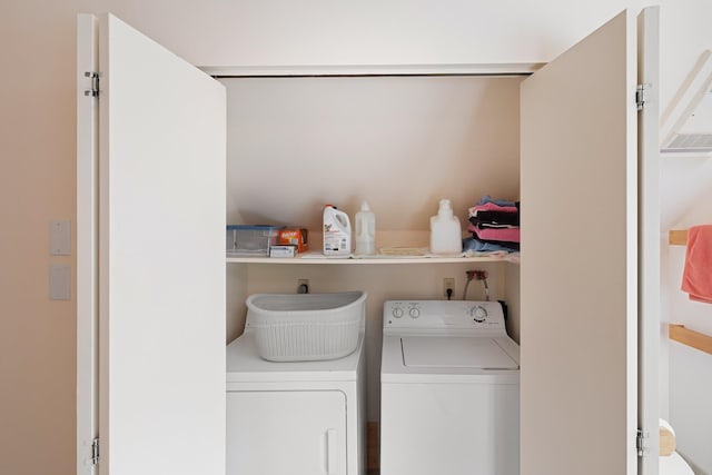 1065 Center Fayston Rd, Fayston, VT 05660 - washroom with washing machine and clothes dryer