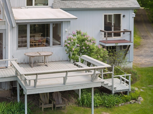 1065 Center Fayston Rd, Fayston, VT 05660 - wooden deck with stairs