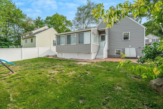 85 Lee Ave, Manchester, NH 03109 - view of back of property