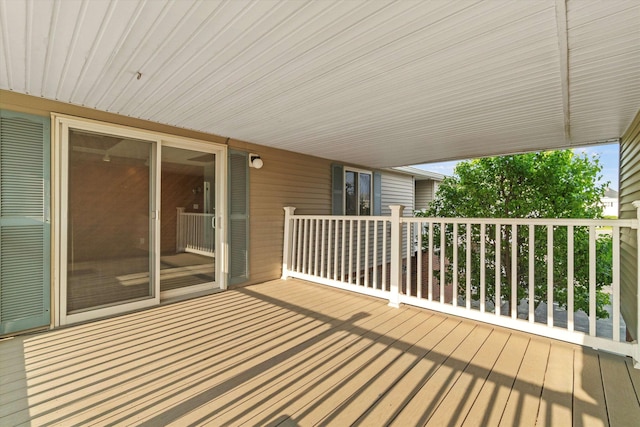 68 Kings Hwy Unit 23, Hampton, NH 03842 - view of wooden terrace