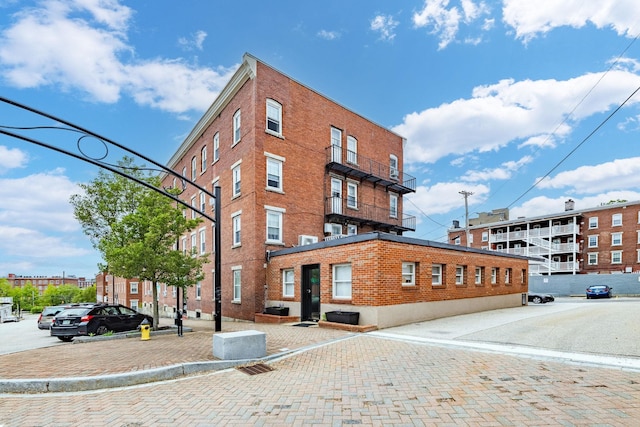 67 Stark St, Manchester, NH 03101