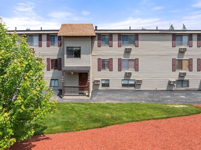 144 Treetop Cir Unit 15, Laconia, NH 03246 - view of building exterior