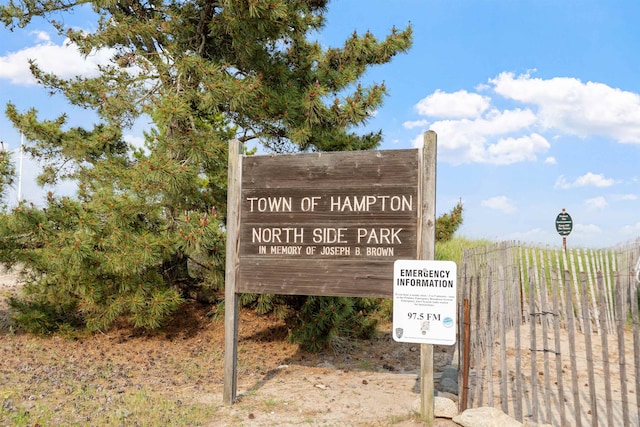 30 Ancient Hwy, Hampton, NH 03842 - view of community sign