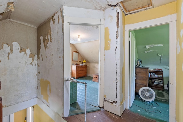 9 Laurel St, Whitefield, NH 03598 - hallway with vaulted ceiling