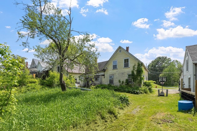 9 Laurel St, Whitefield, NH 03598 - view of yard