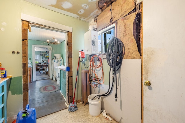 9 Laurel St, Whitefield, NH 03598 - view of corridor