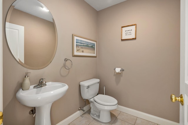 27 Chisholm Farm Dr, Stratham, NH 03885