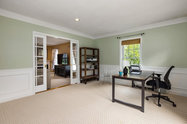 27 Chisholm Farm Dr, Stratham, NH 03885