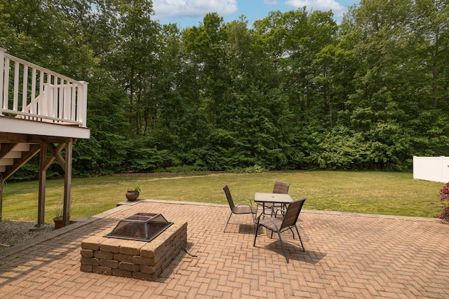 27 Chisholm Farm Dr, Stratham, NH 03885