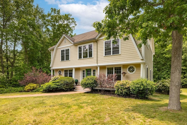 27 Chisholm Farm Dr, Stratham, NH 03885