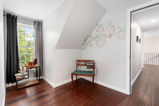 6 Samuels Ct, Dunbarton, NH 03046 - sitting room with wood finished floors, baseboards, and vaulted ceiling