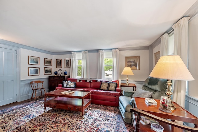 73 Mammoth Rd, Pelham, NH 03076