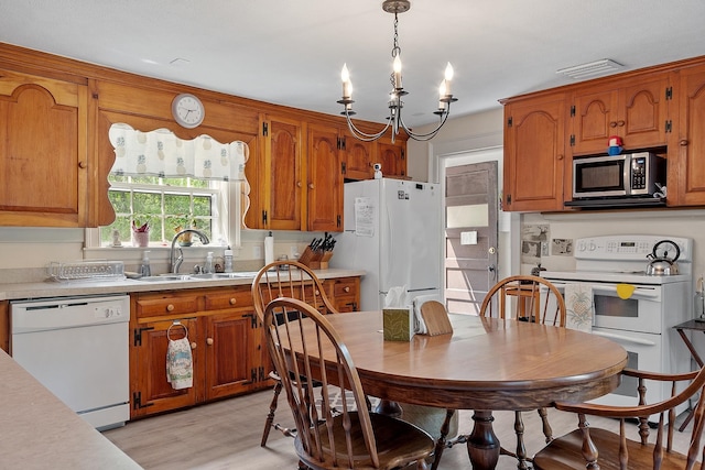 73 Mammoth Rd, Pelham, NH 03076