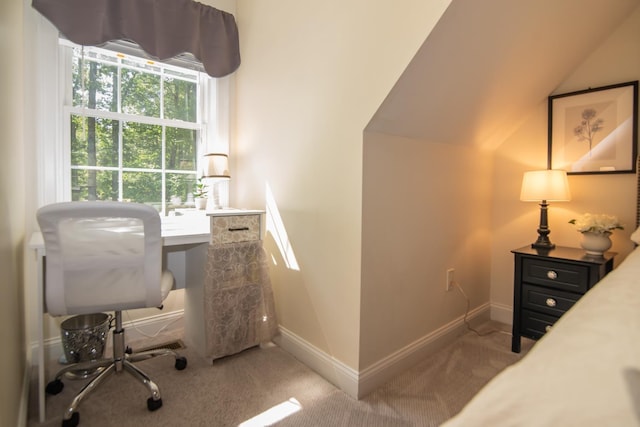 4 Crossman Cir, Newton, NH 03858 - office area with carpet floors, baseboards, and vaulted ceiling