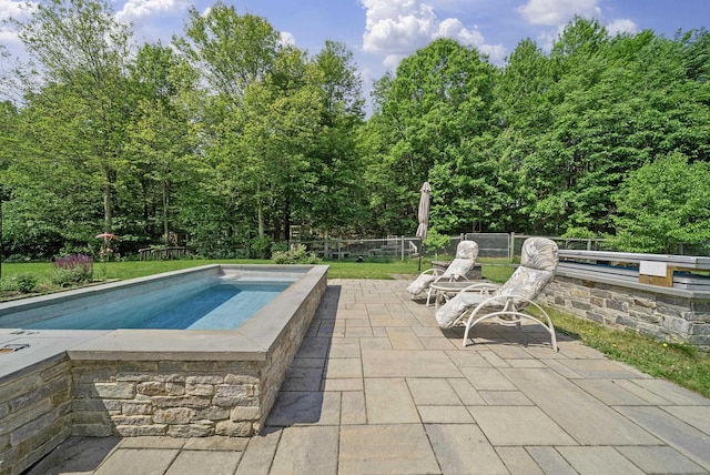 109 Temple Rd, Wilton, NH 03086 - view of swimming pool with a patio and an in-ground hot tub