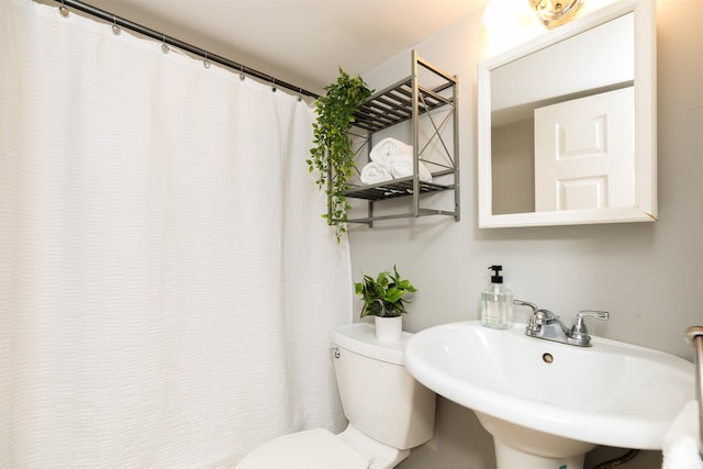 191 Washington St Unit 1, Dover, NH 03820 - full bathroom with toilet, a sink, and curtained shower