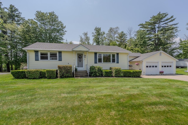 42 Bennett Bridge Rd, Northwood, NH 03261 - view of front facade featuring an attached garage, driveway, and a front yard