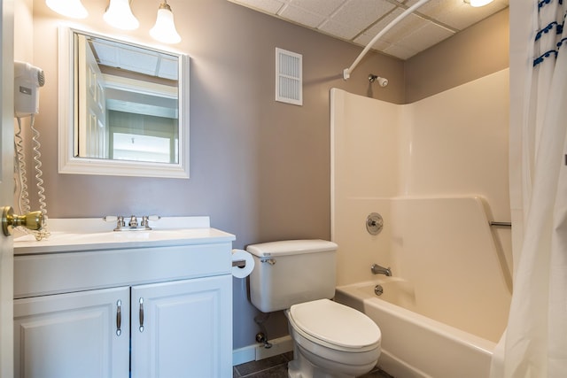 133 E Mountain Rd Unit 3D13, Killington, VT 05751 - full bath featuring shower / bath combination with curtain, vanity, toilet, a paneled ceiling, and baseboards