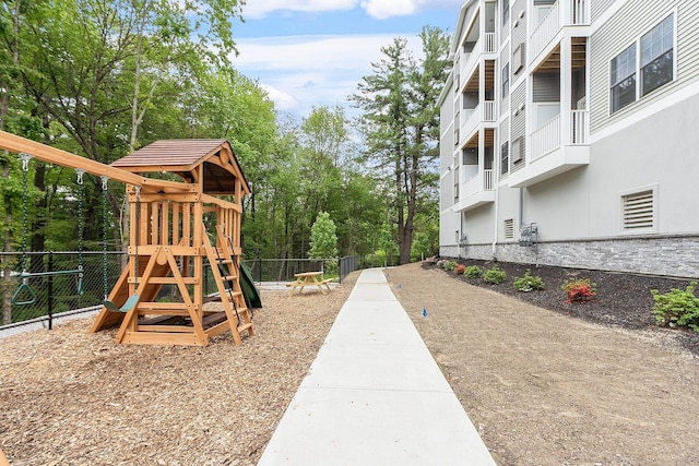 10100 S Willow St Unit 105, Manchester, NH 03103 - view of community play area