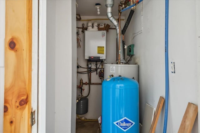 458 Woodcock Rd, Plainfield, VT 05667 - utilities with tankless water heater and water heater