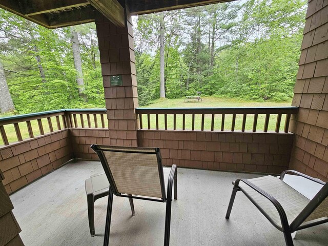 156 Deer Park Dr Unit 127D, Woodstock, NH 03262 - view of balcony