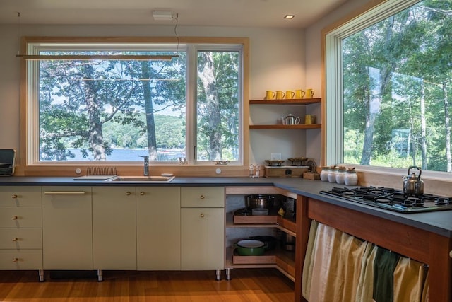 518 Shaker Blvd, Enfield, NH 03748 - kitchen featuring gas cooktop and healthy amount of natural light
