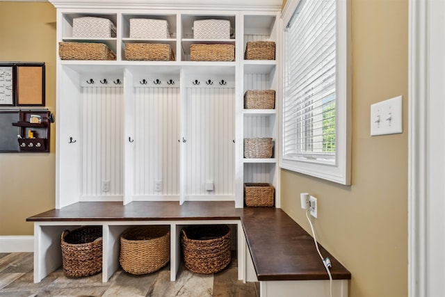 32 Burnham Rd, Windham, NH 03087 - mudroom featuring baseboards